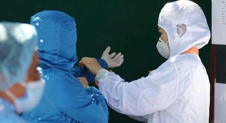 DBM allots P3,000 hazard pay for gov’t health workers, P5,000 for all staff at COVID facilities