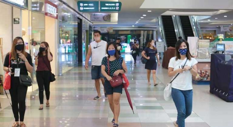 Metro Manila mayors keep stay-at-home policy for minors