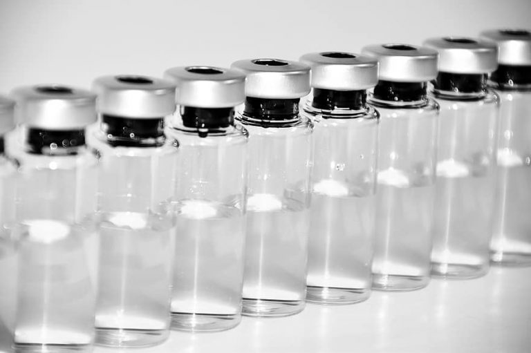A stock trader’s guide to the global COVID vaccine rollout