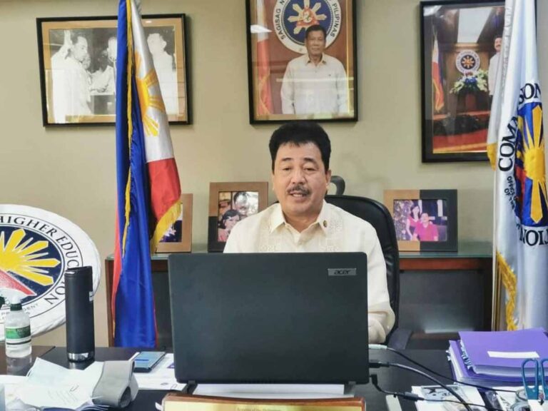 17 schools set up vaccination centers