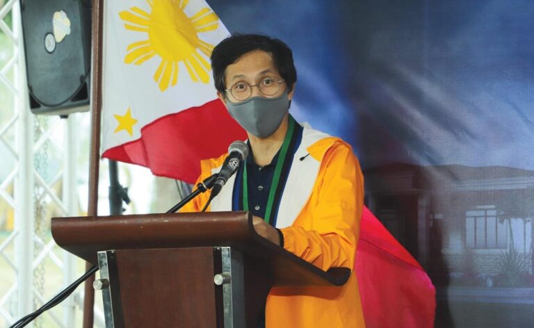 Dizon rejects calls for mass testing