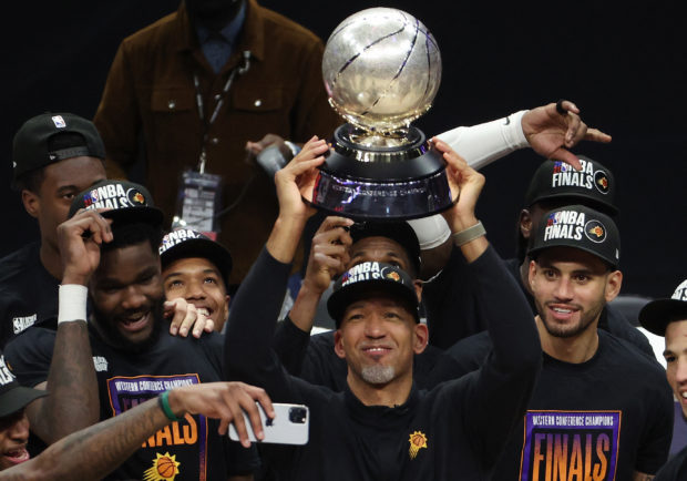 Coach Williams overcomes hardships to mold Phoenix Suns into winners