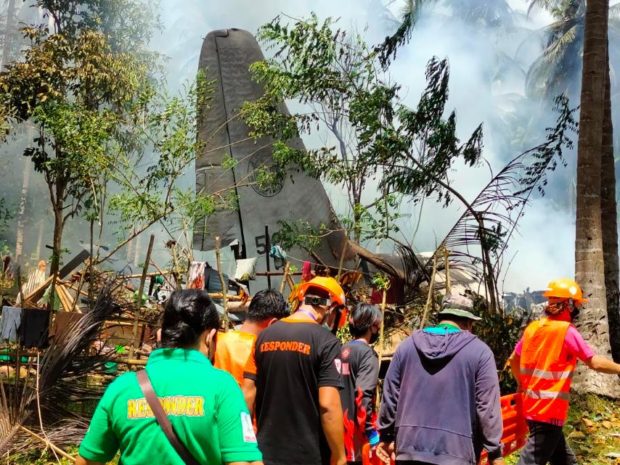 Bodies of 6 troopers in C-130 crash now in Cebu City