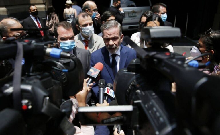 Venezuelan government signals ‘partial agreements’ at Mexico talks with opposition