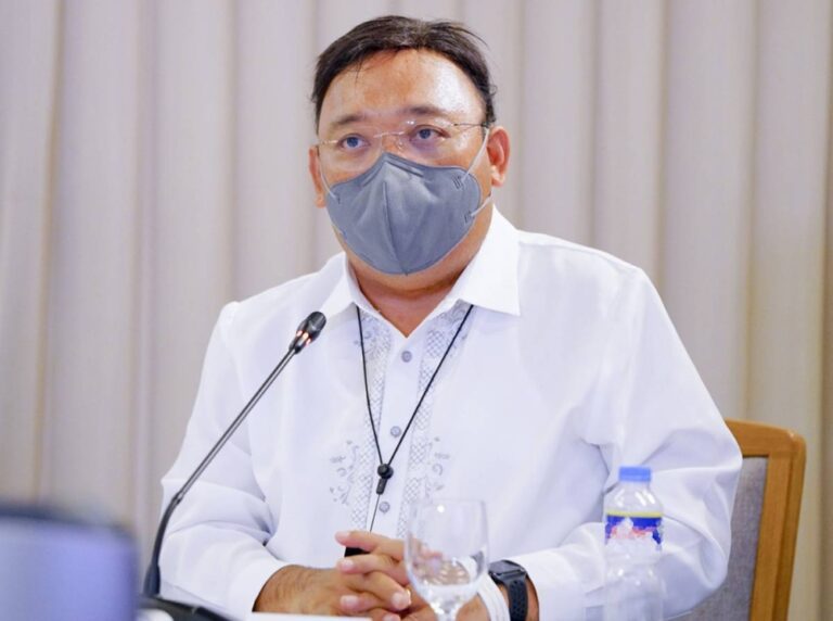 Roque to doctors: Sorry but I stand by my message