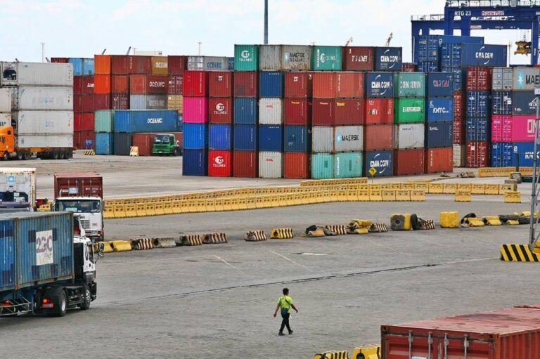Domestic trade up in second quarter