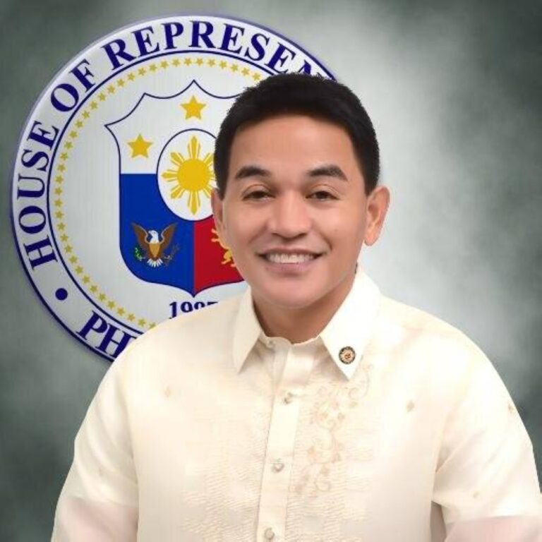 Olivarez, Golez clans in Paranaque renew political ties for 2022 elections
