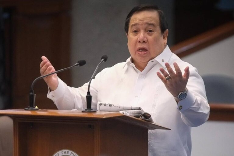 Gordon offers to ‘explain’ donations