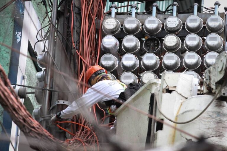 Meralco resumes disconnection activities in Metro Manila