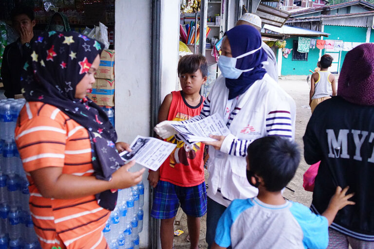 In Marawi, crowded shelters and lack of running water hamper disease prevention