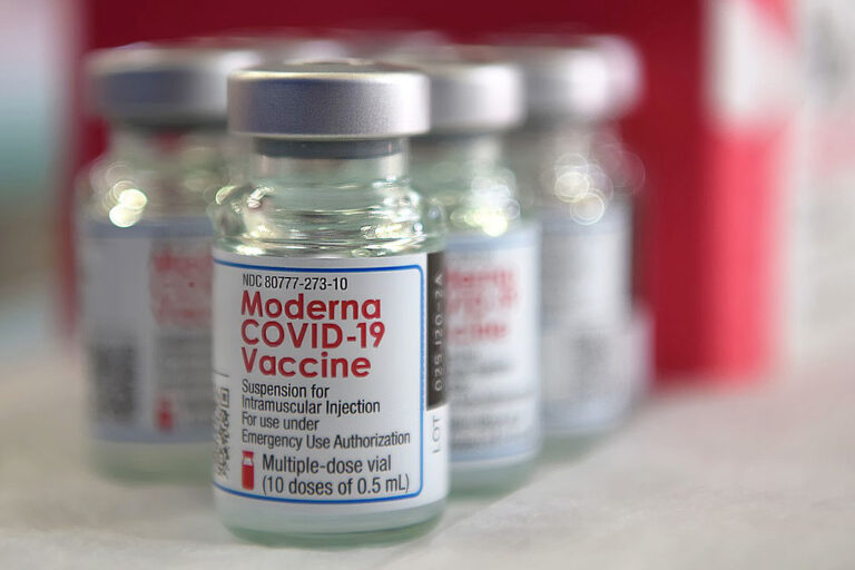 Moderna says COVID-19 vaccine protection wanes, makes case for booster