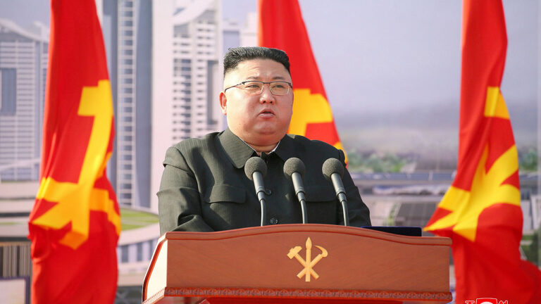 Kim offers to reopen inter-Korean hotline