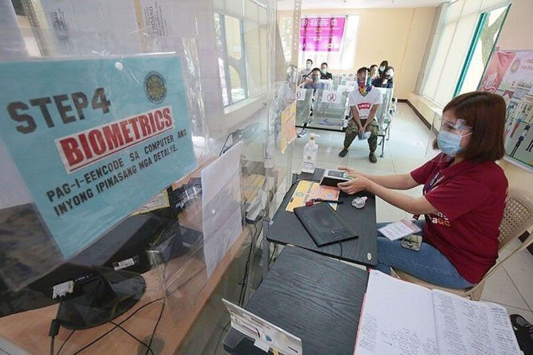 Senators urge poll body to extend voter registration