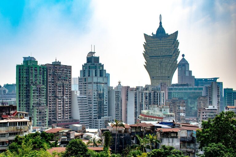 Billions blown as Macau casino investors fold amid gambling review