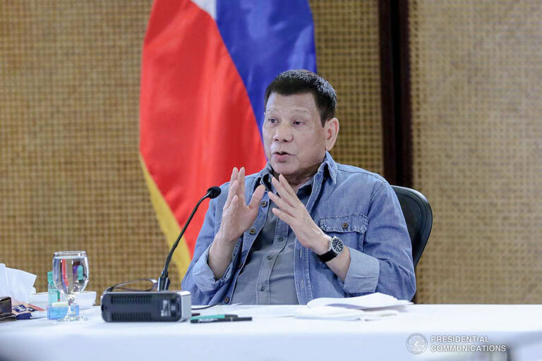 Duterte hits Senate for threat to cut Executive budget