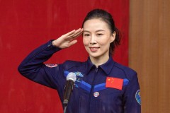 Astronaut becomes first Chinese woman to spacewalk