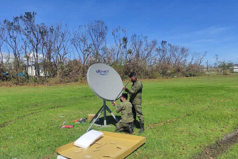 Philippine Army sets up satellite links in Palawan, Visayas  