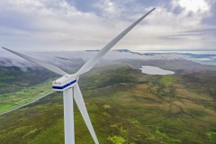Scotland moves ahead with vast wind power projects