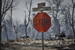 Three people missing in Colorado wildfire