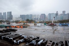 China helps virus-ravaged Hong Kong build isolation units