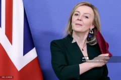 UK foreign minister ‘kicks’ Russia envoy out of meeting