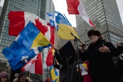 Canada to send military equipment to Ukraine