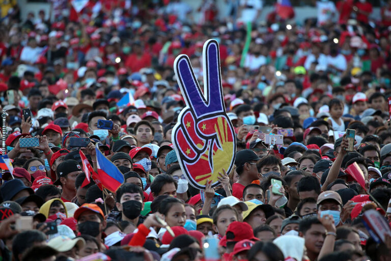 Marcos keeps lead in presidential opinion poll