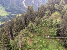 100 school children rescued while hiking in Austrian Alps