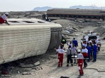 At least 17 killed in train derailment in central Iran