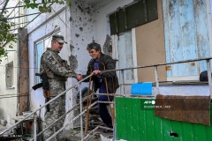 Pro-Moscow force renews evacuation of Ukraine’s Kherson