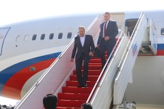 Russian FM Arrives at Phnom Penh International Airport for East Asia Summit