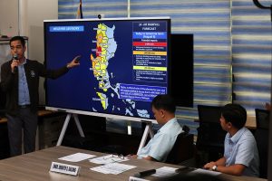 Storm Maymay nears Luzon