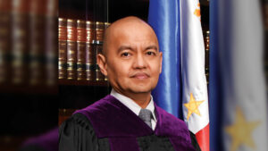 SC: Leonen is acting chief justice